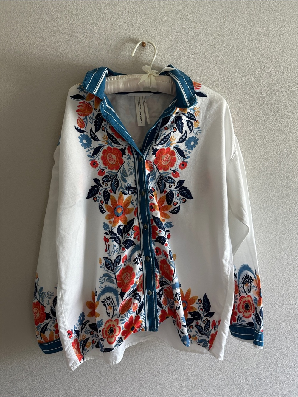 Anthropologie White With Teal Blue And Orange Floral Design Shirt - Picture 4 of 15